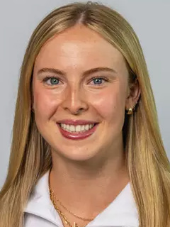 Sarah Thompson headshot