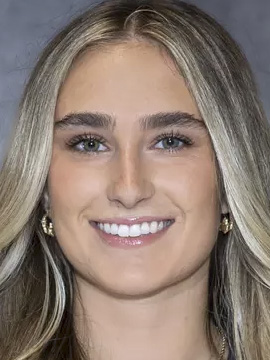 Maggie Culp headshot