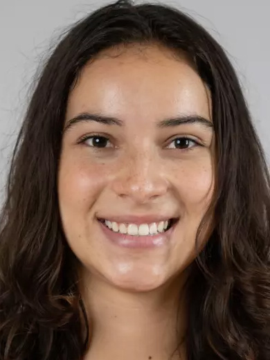 Lily Delianedis headshot