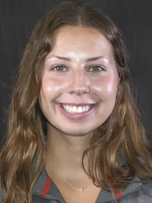 Taylor Larson headshot