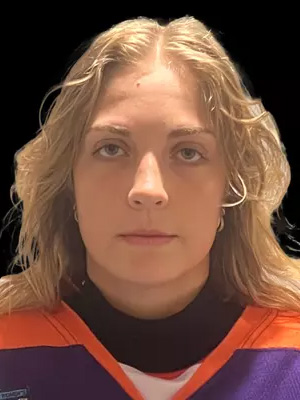 Julia Wysocki headshot Julia Wysocki headshot