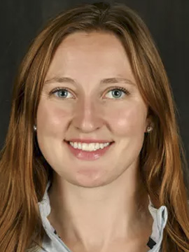 Lauren Stenslie headshot Lauren Stenslie headshot