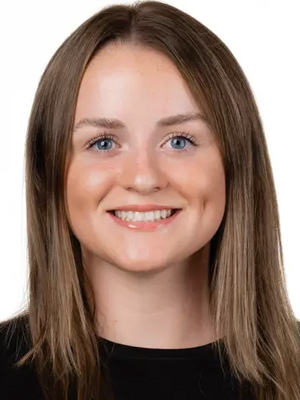 Sara Stewart headshot Sara Stewart headshot