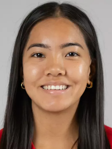 Caroline Chan headshot