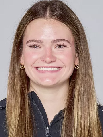 Emma Peschel headshot Emma Peschel headshot