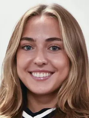 Greta Kropp headshot