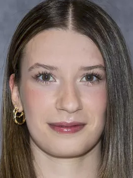 Emma Mörtl headshot Emma Mörtl headshot