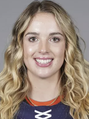 Heidi Knoll headshot Heidi Knoll headshot