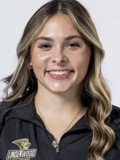 Olivia Grabianowski headshot Olivia Grabianowski headshot