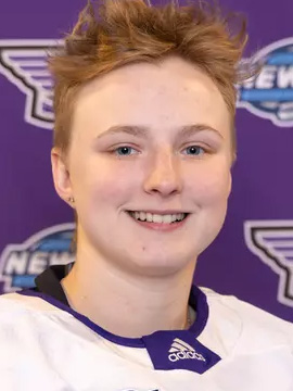 Maddison Achtyl headshot