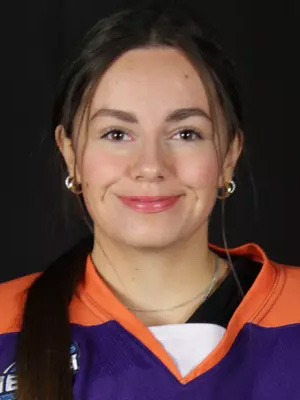 Maddy Noonan headshot Maddy Noonan headshot