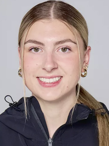 Sara Swiderski headshot Sara Swiderski headshot