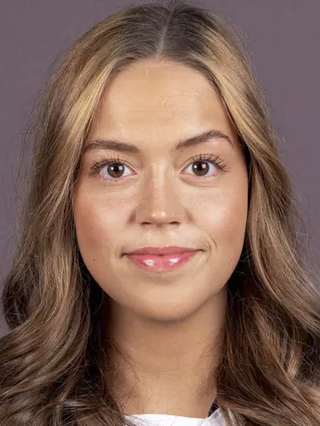 Emma Pfeffer headshot Emma Pfeffer headshot