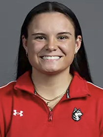 Mattie Robitzer headshot Mattie Robitzer headshot