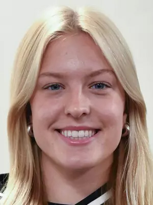 Megan Ognibene headshot