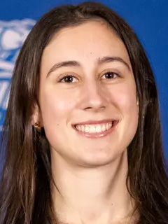 Lauryn Broecker headshot