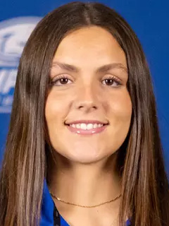 Alexa Hanrahan headshot