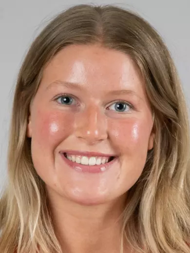 Annelies Bergmann headshot