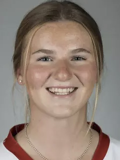 Ava McNaughton headshot