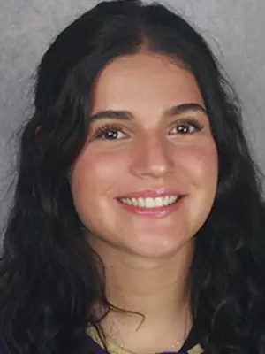 Alizee LeBlanc headshot Alizee LeBlanc headshot