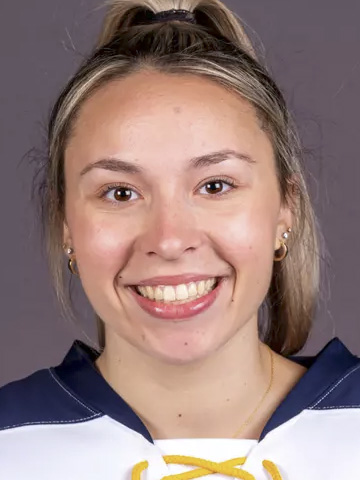 Maggie Kime headshot