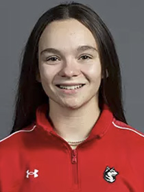 Eloise Caron headshot