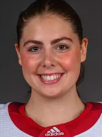 Maddie Smith headshot