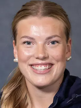 Emma Goding headshot