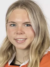 Madison Buziak headshot