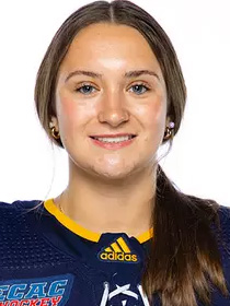 Avery Bairos headshot