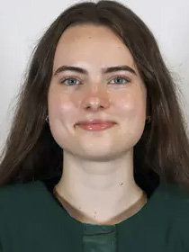 Ella Inglis headshot