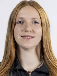 Elina Zilliox headshot