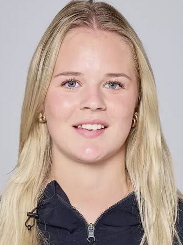 Mira Jungåker headshot