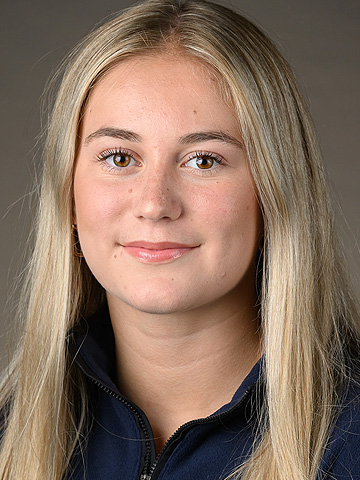 Grace Outwater headshot