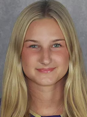 Ellie Newpower headshot