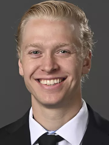 Jake Schmaltz headshot