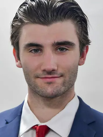 Kyle Chauvette headshot