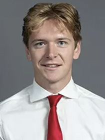 Nolan Hayes headshot