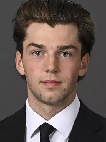 Jayden Perron headshot