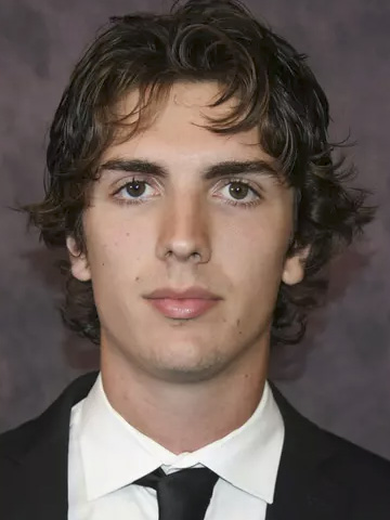 Austin Burnevik headshot