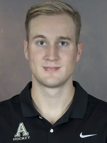 Andrew Gilbert headshot