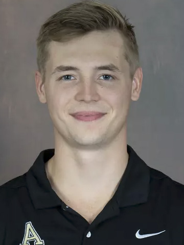 Josh Bohlin headshot