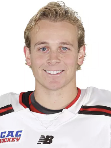 Thomas Manty headshot