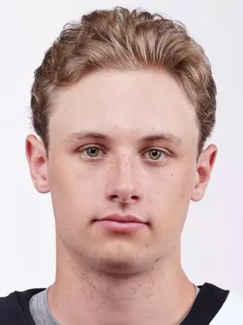 Zakary Karpa headshot