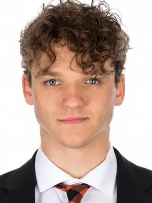 Ethan Pearson headshot