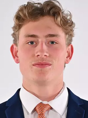 Carson Buydens headshot