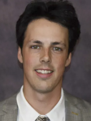 Tyson Gross headshot