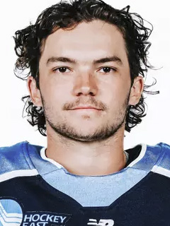 Grayson Arnott headshot