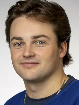 Oliver Tarr headshot Oliver Tarr headshot