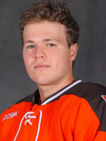 Quinn Emerson headshot